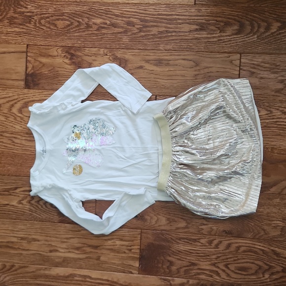 Adorable Christmas Unicorn outfit - Picture 1 of 5